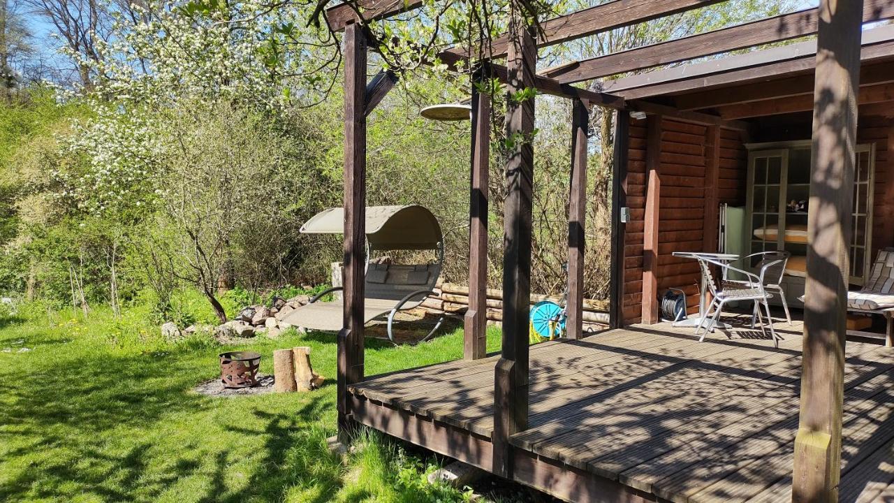Grosse Wohnung / Haushaelfte In Peetzig Am See 안게르문데 외부 사진